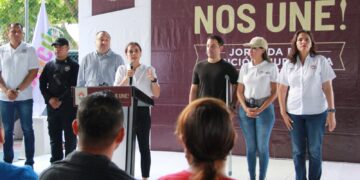 Somos un gobierno que escucha y que atiende: Ana Paty Peralta