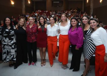 Tenemos un gran valor las mujeres cancunenses: Ana Paty Peralta