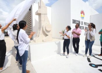 Adoptar mascotas es un acto de amor, señala Ana Paty Peralta