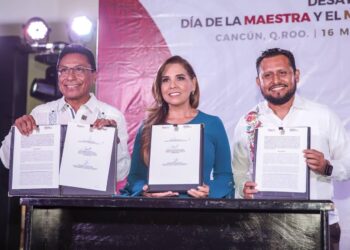 Se suman maestros con Mara Lezama al Nuevo Acuerdo por el Bienestar y Desarrollo de Quintana Roo