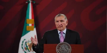 “Hay piso parejo” para presidenciables de Morena, asegura Adán Augusto López