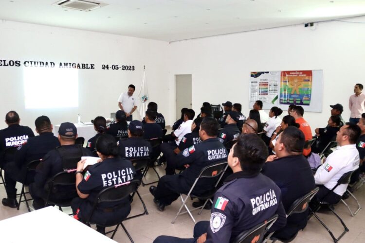 Capacitan a policías de Puerto Morelos sobre derechos de la comunidad LGBTTTIQ+