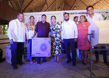 Agradece Blanca Merari a los maestros su trabajo a favor de los niños y jóvenes