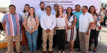 Atenea Gómez agradece a Mara Lezama llegada de histórica caravana de salud a Isla Mujeres