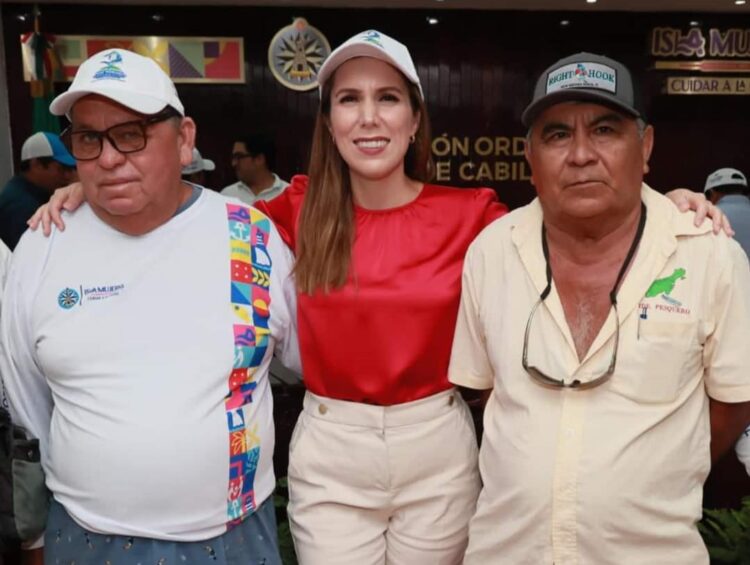 Aprueban en Sesión de Cabildo descuentos para padres de Isla Mujeres y pescadores