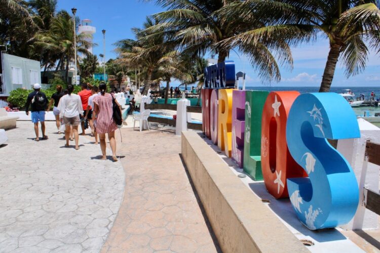 Puerto Morelos, sede de reunión de Arqueólogos Sin Fronteras del Mundo Maya