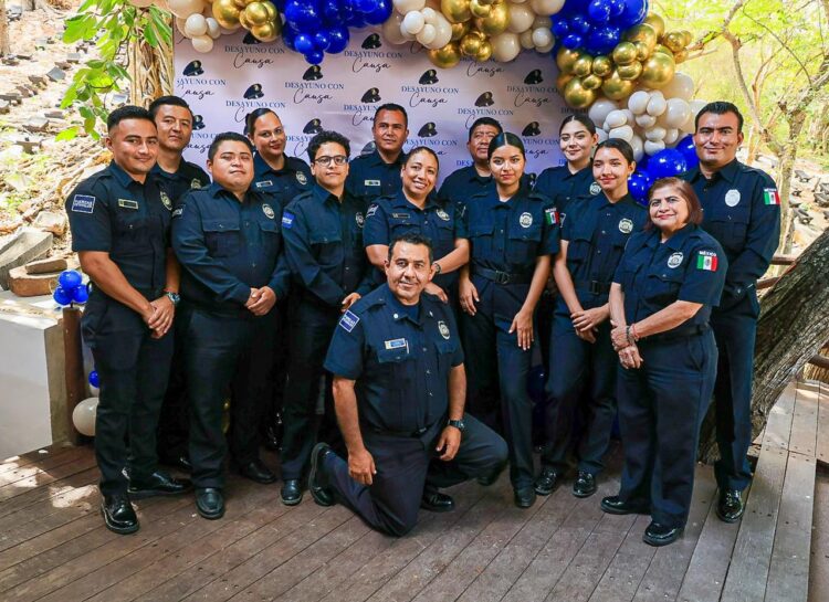 Exitoso desayuno con causa a beneficio de la Casa del Policía en la Zona Insular