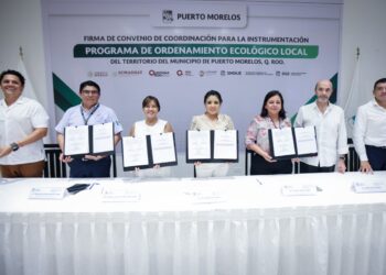 Blanca Merari firma convenio para instrumentar programa de ordenamiento ecológico de Puerto Morelos