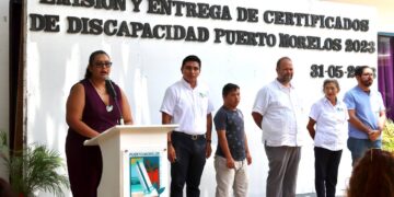 Entregan certificados de discapacidad a habitantes de Puerto Morelos