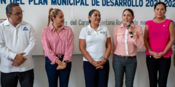 Refuerza gobierno de Lili Campos desarrollo turístico con foro de consulta