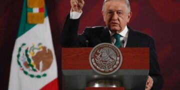 Decreto ferroviario de Semar es por no alcanzar acuerdo con Grupo México: AMLO
