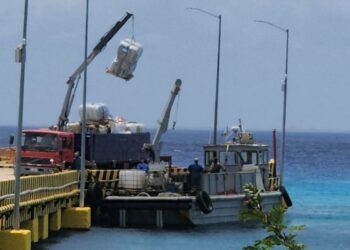 De basura química y audaces sondeos