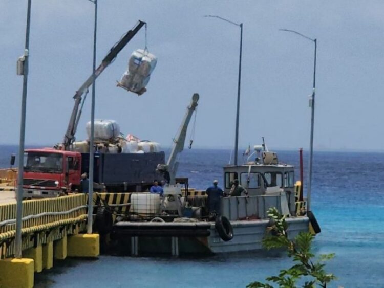 De basura química y audaces sondeos
