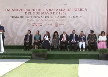 AMLO destaca patriotismo de quienes derrotaron al ejército francés en 1862
