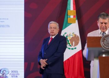 AMLO defiende el conjunto de reformas que se aprobó el Senado