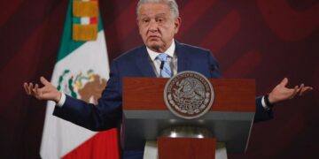 Reforma a ley minera amplía duración de concesiones, asegura AMLO