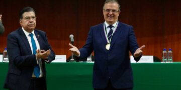 Marcelo Ebrard pide a gobernadores de Morena no convertirse en promotores de aspirantes
