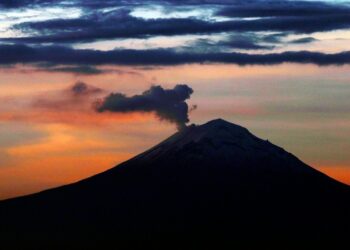 Se mantiene estable la actividad en el Popocatépetl, reporta la CNPC