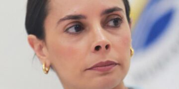 Trabaja Ana Paty Peralta por inclusión y prosperidad compartida en vialidad de Puerto Cancún