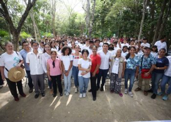Amemos nuestro planeta, pide Ana Paty Peralta
