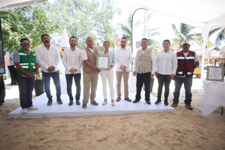 Cancún, líder en playas limpias sustentables y platino: Ana Paty Peralta