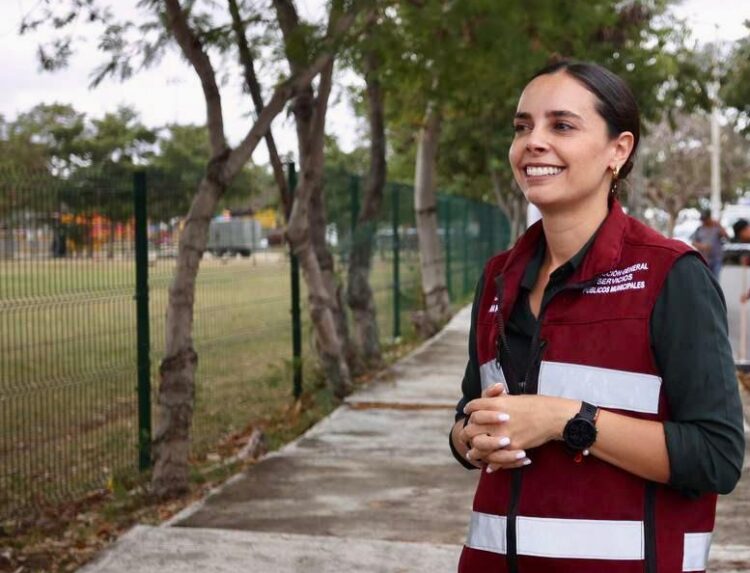 Ana Paty Peralta beneficia a familias de la colonia Chiapaneca Siglo XXI