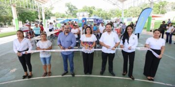 Blanca Merari inaugura feria “Empléate Quintana Roo” en Leona Vicario