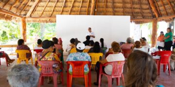 Gobierno de Puerto Morelos empodera a los adultos mayores