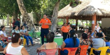 Geavig Puerto Morelos imparte pláticas sobre autoestima a mujeres víctimas de violencia