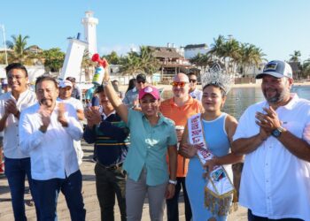 Da Blanca Merari disparó de salida a embarcaciones de torneo de pesca en Puerto Morelos