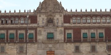 Se reúnen en el Palacio Nacional integrantes del gabinete presidencial