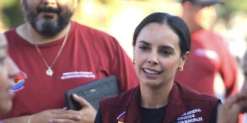 Ana Paty Peralta refuerza prevención por golpe de calor