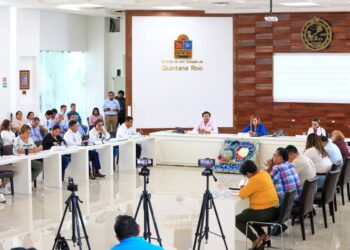 Aprobó Cabildo de Playa del Carmen acuerdos a favor de salud, obras y servicios