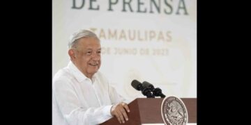 No renunciaré a responsabilidad de garantizar la paz en México: AMLO
