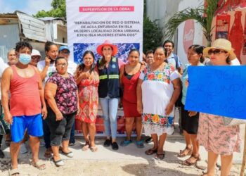Supervisa Atenea Gómez obra que llevará agua potable a colonias de Ciudad Mujeres