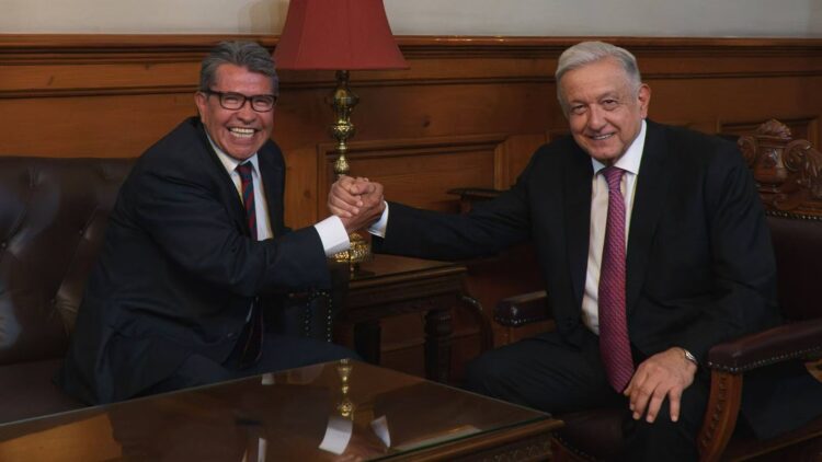 Voy a estar en Morena hasta la muerte, asegura Ricardo Monreal en reunión con AMLO