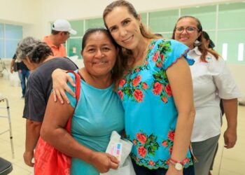 Encabeza Atenea Gómez entrega del Programa de Atención Alimentaria a Grupos Prioritarios