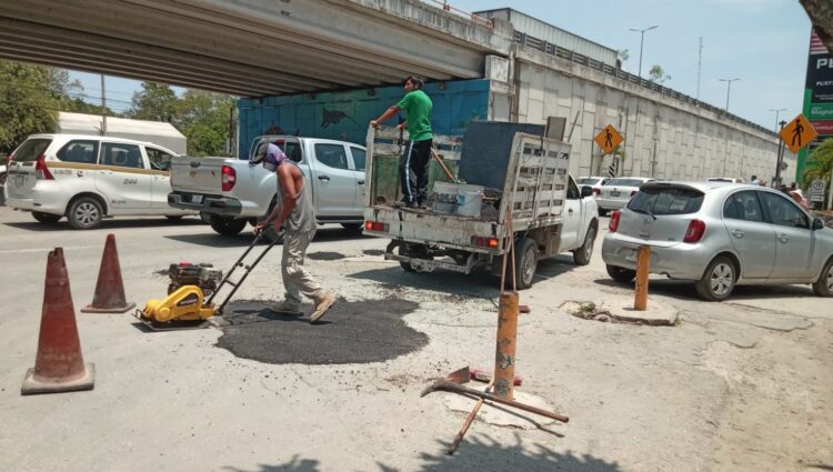 Gobierno de Puerto Morelos avanza con rehabilitación de vialidades