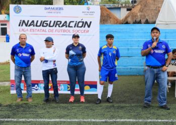 Promueve Atenea Gómez deporte entre familias isleñas en espacios dignos y seguros