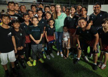 Prioriza Atenea Gómez rehabilitación de espacios deportivos dignos y seguros