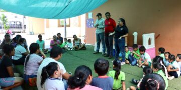 El Ayuntamiento lleva programa de Huertos Escolares de Traspatio a Leona Vicario
