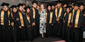 Atenea Gómez, madrina de egresados del Colegio de Bachilleres, plantel Ciudad Mujeres