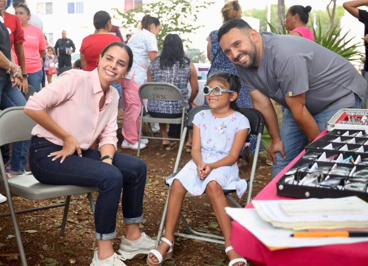 Trabajamos todos por la paz en Cancún, señala Ana Paty Peralta