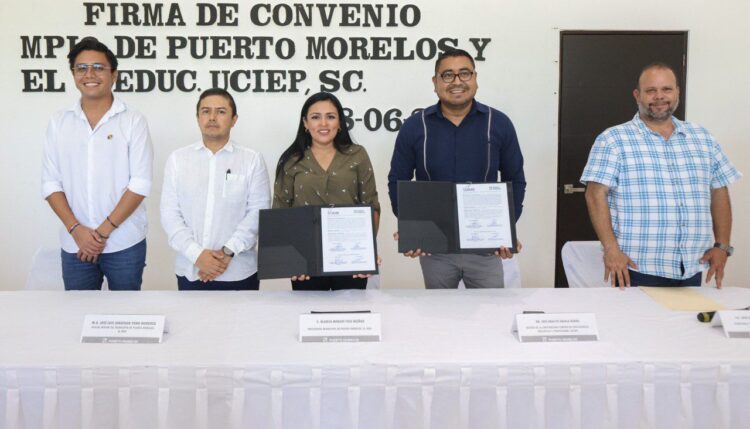 Blanca Merari firma convenio para que servidores públicos reciban becas para cursar educación superior