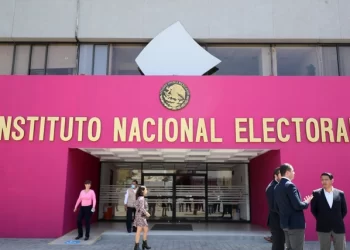 Interpone PRD queja contra aspirantes de Morena por "fraude"