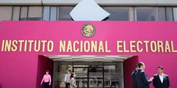 Interpone PRD queja contra aspirantes de Morena por "fraude"