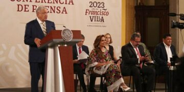 Se reunirá AMLO con su gabinete para saber quiénes van con él hasta 2024