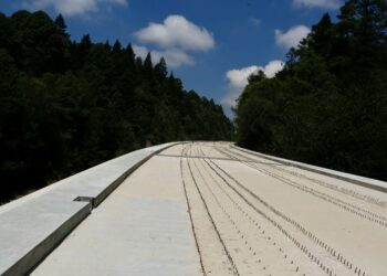 El tren México-Toluca costará tres veces más que cuando se planificó, señala AMLO