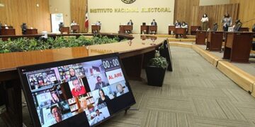 Pide MC a INE prohibir a "corcholatas" participar en asambleas informativas