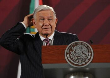 Intenté persuadir a cinco ministros de la Suprema Corte sobre votación de la GN: AMLO